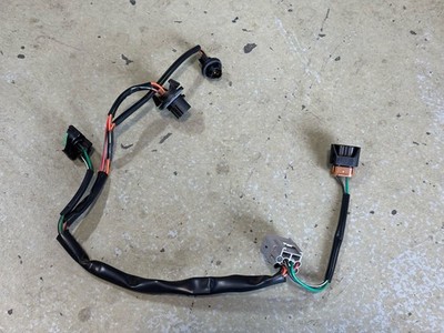 2018-2023 Subaru Crosstrek OEM Driver Halogen Headlight Wiring Harness    (9H25)