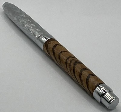 Gorgeous Ballpoint Pen Excellent Condition! H
