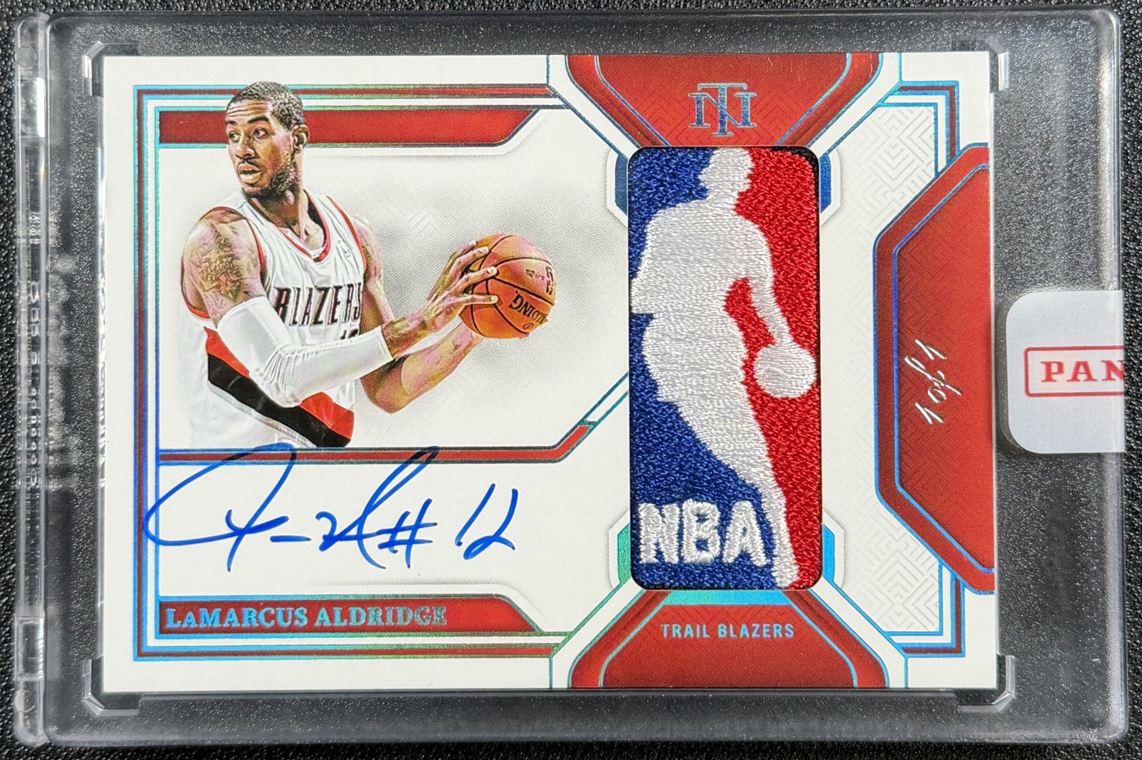 1/1 LAMARCUS ALDRIDGE 2024-25 NATIONAL TREASURES #23 G-U LOGOMAN PATCH AUTO 1/1