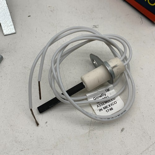 Honeywell Q3200U1004 Glowfly Universal Hot Surface Igniter SiliconNitride Q3200U - Picture 3 of 7