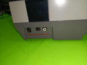 Original Nintendo NES Console Lot Bundle System Controllers Tested Working 1980s