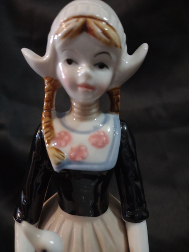 Rare Vintage Llrado Style Dutch Girl with Duck Figurine Collectible Decorative - Picture 6 of 9