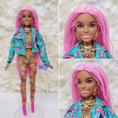 Mattel Barbie Extra Doll #10 Christie Nikki Articulated