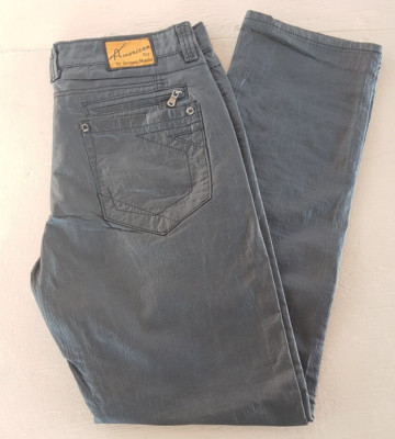 Men's American Boy By Jacques Moadel Jeans   size 34 x 30(33 x 30 actual)