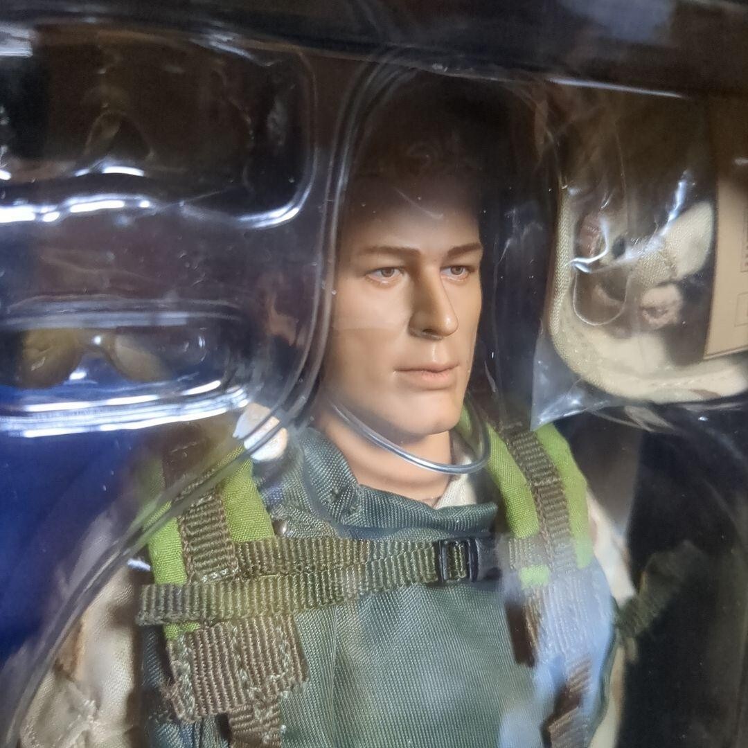 Hot Toys U.S.NAVY SEAL Water Edge Operation 1/6 Military Action