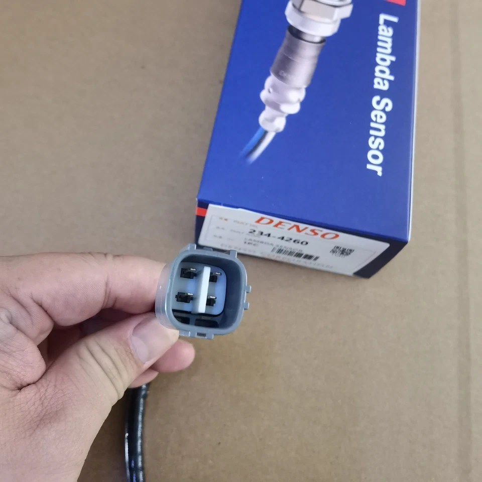 DENSO Oxygen Sensor Downstream Left For 2008-2013 TOYOTA LAND CRUISER 5.7L Foto 3 de 3