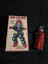 SCHYLLING TR2019/2020 7" FRICTION CRANK RED X-2 MOON EXPLORER TIN TINY ROBOT