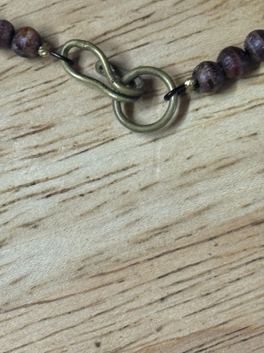 Vintage wooden & Beaded necklace with Chinese Copper character Charm - Picture 3 of 7