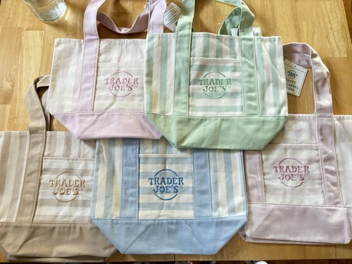 Trader Joe's mini tote bag 💕 4 pack for $80 or $20 for 1