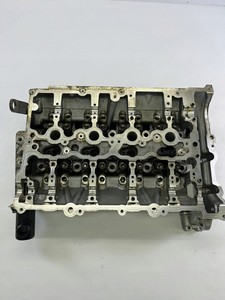 BMW X1 F48 F49 2016 Zylinderkopf CYLINDER HEAD B48 7616187 110000 km/68350 mi OE