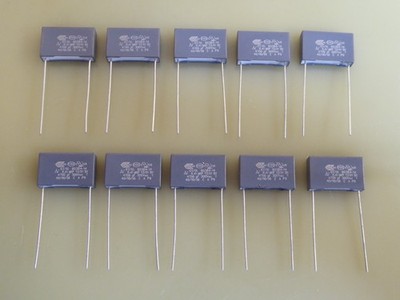 10 x KEMET Entstörkondensatoren  4700 pF 300V AC  R.41 MKP Y2/X1 SH  10  RM15