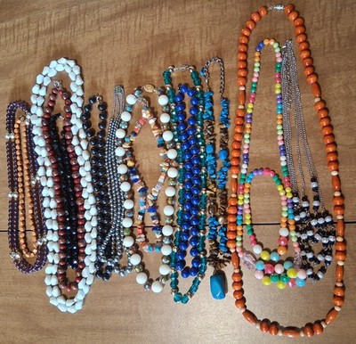 15 Beaded Necklace LOT Diff Style Size Length Type Age Material Color Wear Craft