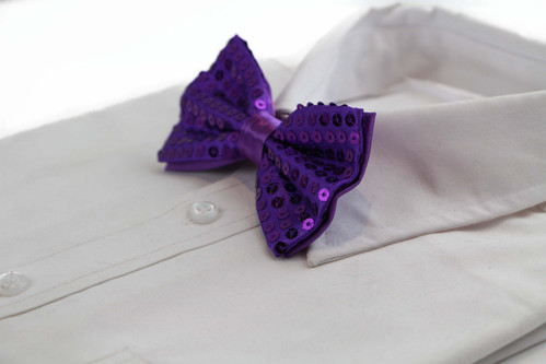 Mens Purple Sequin Patterned Bow Tie - Picture 1 of 3