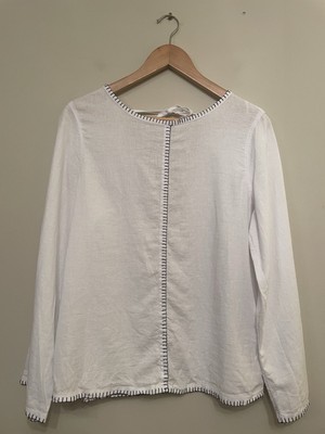 M&S Bluse Leinenmischung Größe 12 weiß schwarz Nähte hinten offen zum Binden