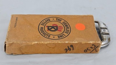 1941-1942 Chevrolet No. 282 Triflex Lens Tail light Made in USA