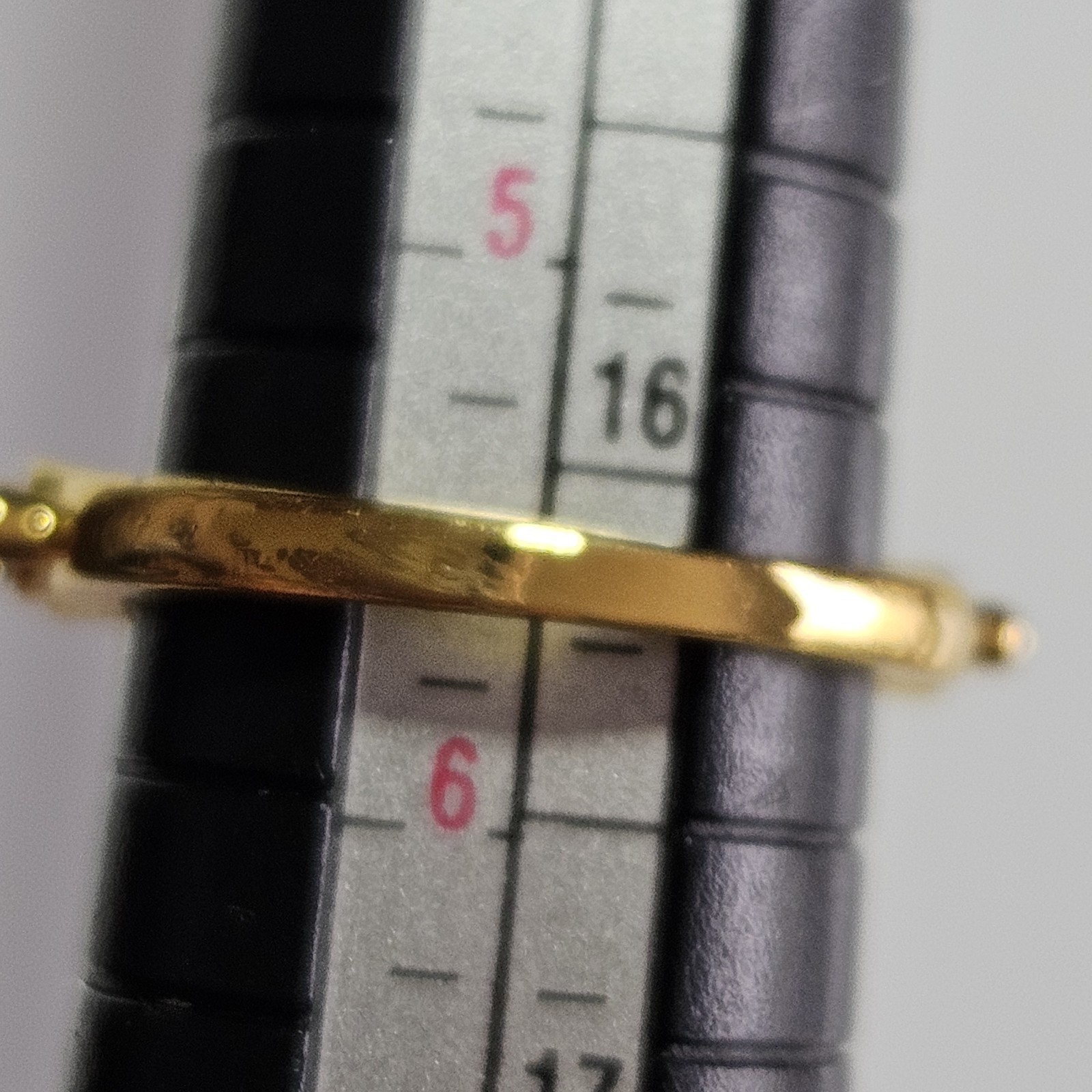 Gold Tone Clear Rhinestone Stackable Ring Size 5.5 - image 8