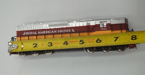 IHC #3834 HO Scale Royal American Show 1924 SD-24 Diesel Locomotive - Tested - Picture 11 of 11