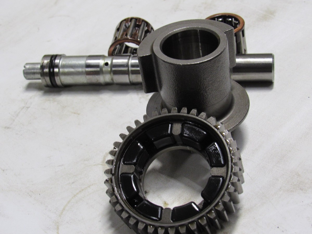 2000 Kawasaki Ninja ZX12R ZX1200r Balancer Crankshaft 13041-1125