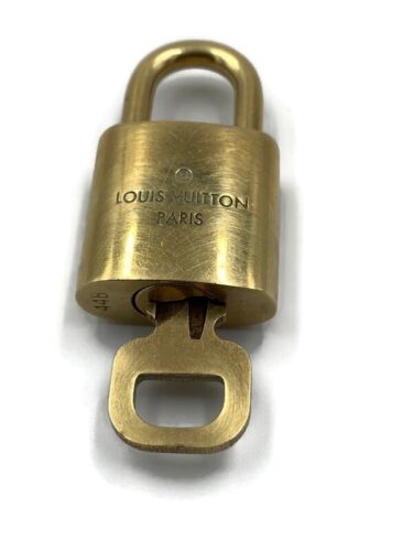 Authentic Louis Vuitton lock and key set #448 Gold | eBay