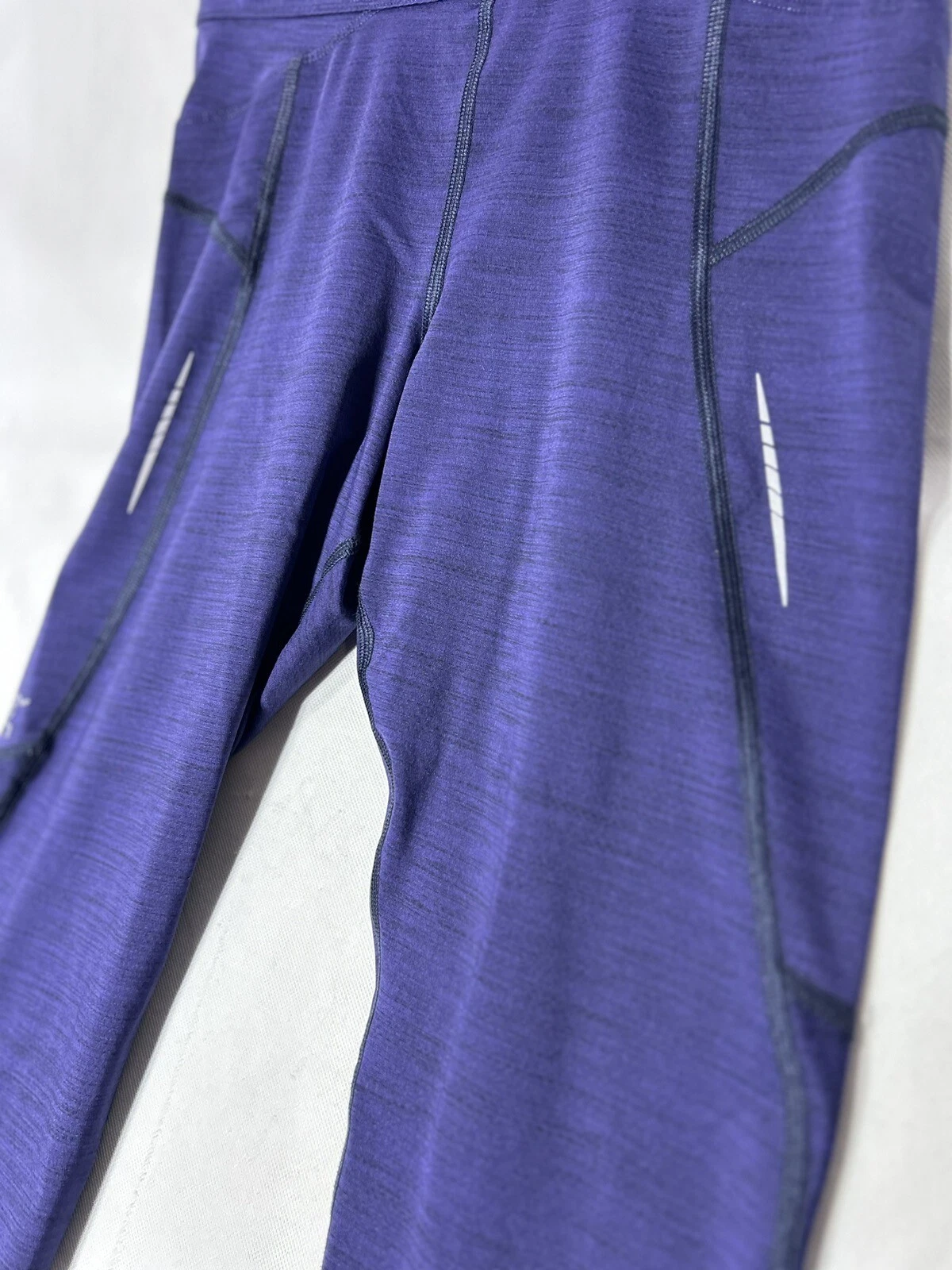 arcteryx 3/4 tight stretch dark azalea leggings