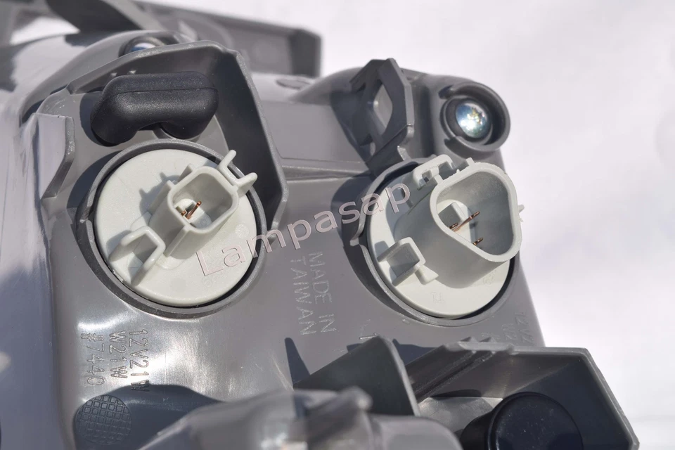 Luz trasera exterior luz trasera luz trasera lámpara con 2 bombillas lado del conductor ajuste 2013-2015 ILX Foto 3 de 3