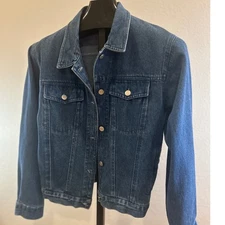 Vintage Denim Jacket Medium Blue Wash Button Front Classic Trucker Stle