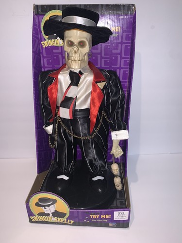 Gemmy Animated Skeleton Swingin' Skelly Halloween Singing Dancing 2005 READ INFO