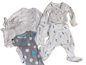 JC !WOW! Lot of Baby Girl PREEMIE Carter's & Gap Bodysuits & Outfit & Hats