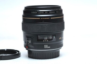 CANON EF100mm F2 USM LENS