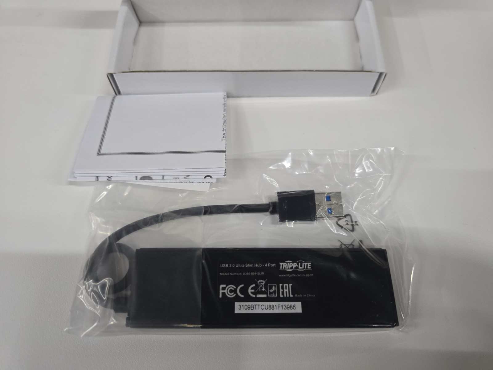 Tripp Lite 4-Port Portable Slim USB Hub USB 3.0 Superspeed U360-004-SLIM - NEW