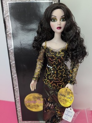 18  Tonner Evangeline Ghastly Fashion Doll Golden Gothess MIB