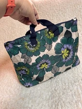 NEW THIRTY ONE BAGS GARDEN PARTY FLOWERS SUPER SWAP IT POCKET PURSE ORGANIZER