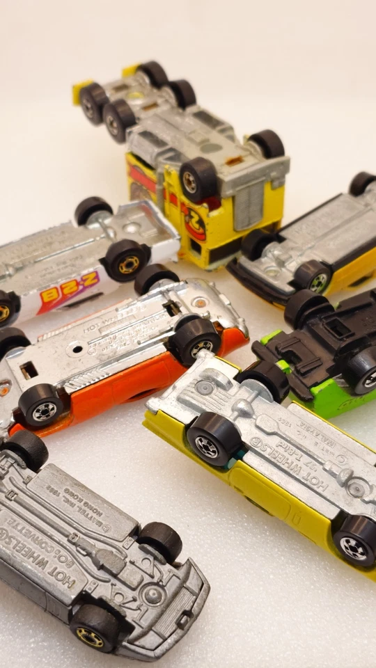 Rodillo Hot Wheels Vintage Blackwalls Pinto, TBird Peugeot Camaro Corvette T en muy buena condición Foto 2 de 4