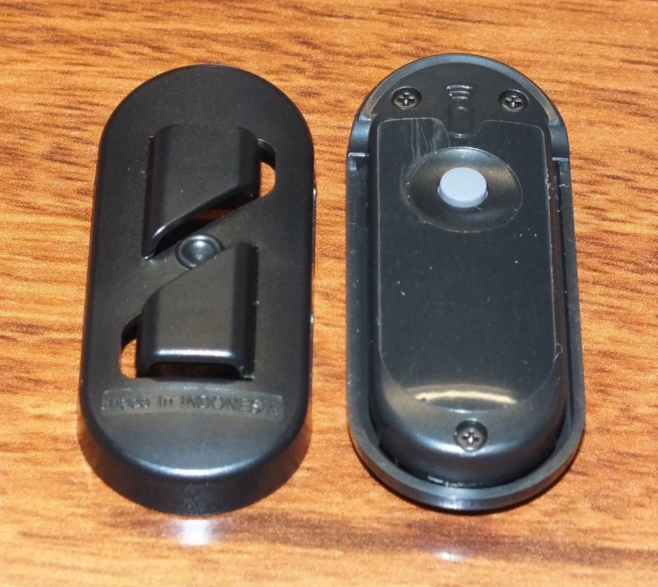 Genuine Fujifilm Remote Shutter Release with Strap Loop for Discovery 270 *READ* - Image 4 of 4