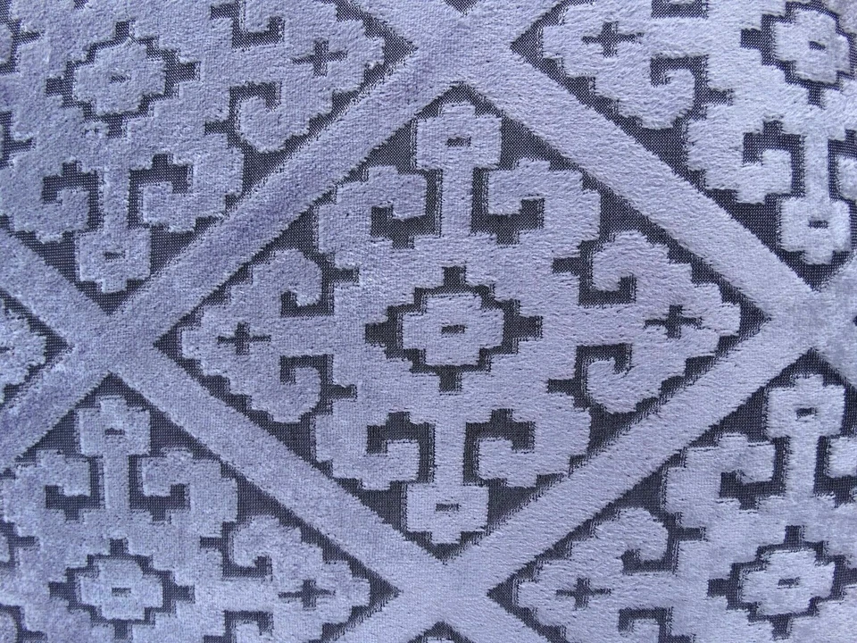 Set of 4 Large Cushion Covers Velour Velvet Damask Diamond Mauve 21"x21" Soft - Image 3 of 4