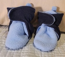 Luvable Friends Baby Cozy Fleece Wrap-Around Booties / Size Large 12-18 Mo/ Blue