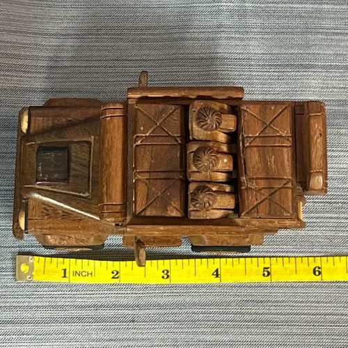JEEP Handmade from Africa (Malawi Safari 1970s 1980s 1990s Wood Wooden Car) - Imagen 7 de 8