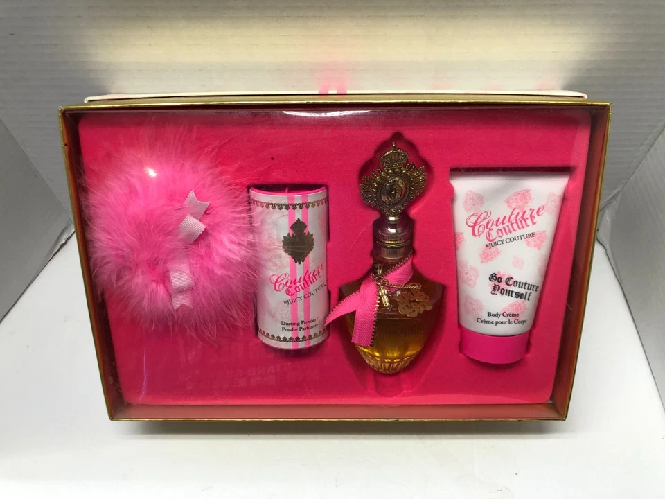 Juicy Couture 礼品套装淡香精 3.4 盎司乳液、粉饼 — 第 2/4 张图片