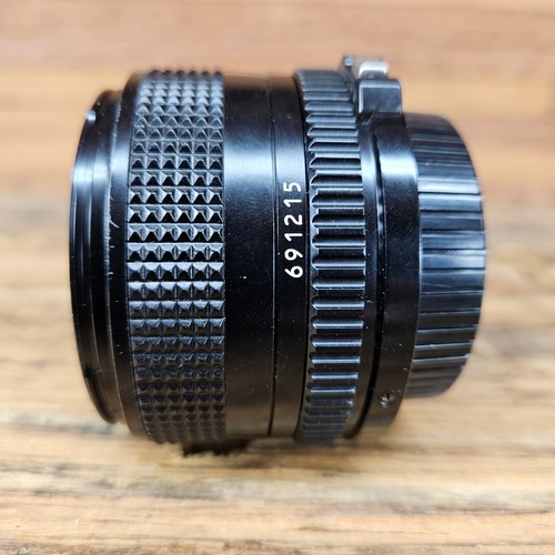 Canon FD 28mm 1:2.8 Manual Focus Wide Angle Lens W/ Caps - EXCELLENT - Picture 4 of 17