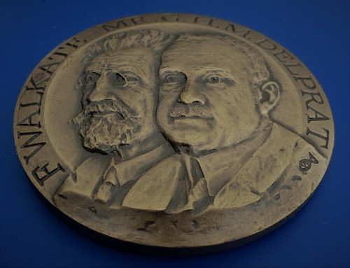 NETHERLAND MEDAL.75TH ANNIVERSARY OF THE DUTCH SAVINGS BANK, by Willem Vis - Picture 5 of 10