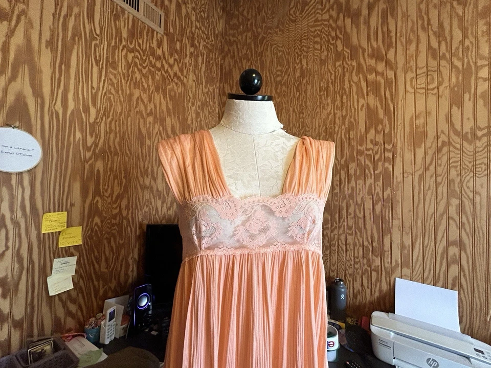 Maxi camisón de tela arrugada vintage Annique de Rosa Puleo Szule melocotón talla S Foto 3 de 4