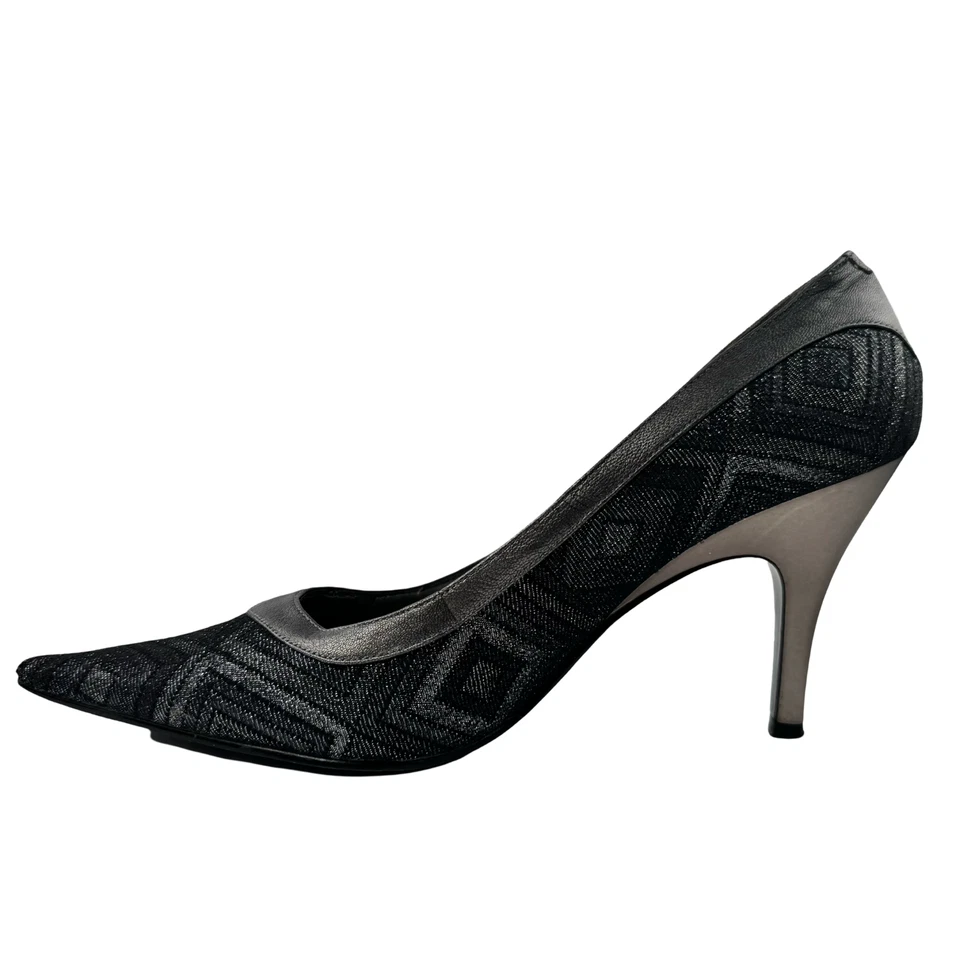 Nine West Women’s Pointy Toe Gray Silver Geometrical Pattern Pumps Size 7.5 M - Imagem 3 de 4