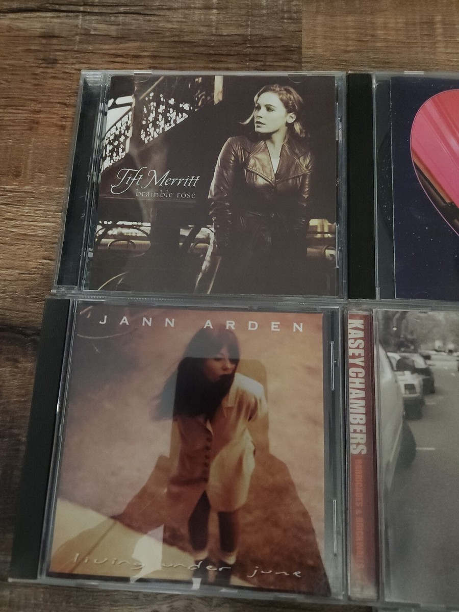 【CD】Pieces / Same just unboxed a brand new cd and it had the wrong disc inside
