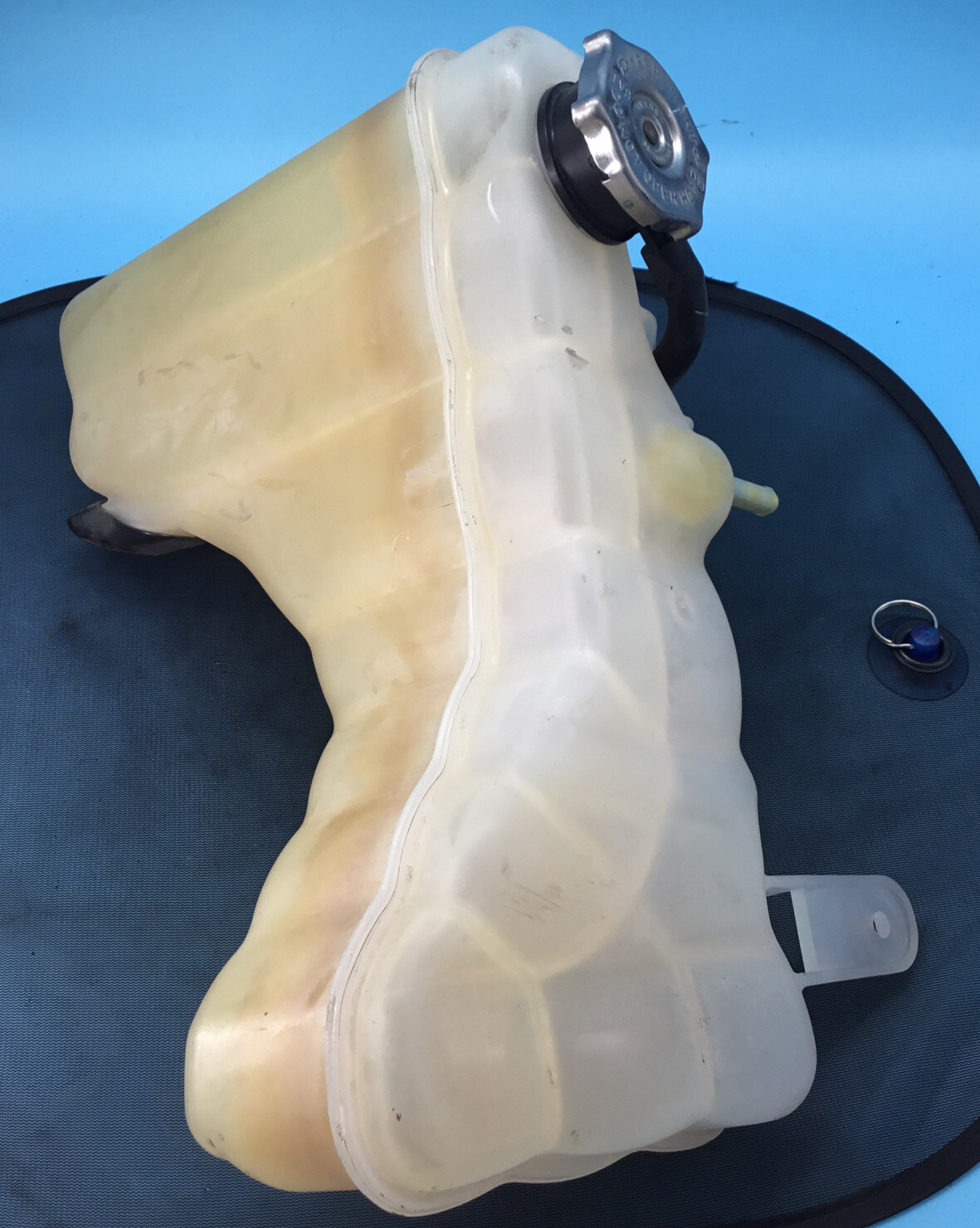 20112019 CHRYSLER 300C 5.7L HEMI ENGINE COOLANT RESERVOIR EXPANSION