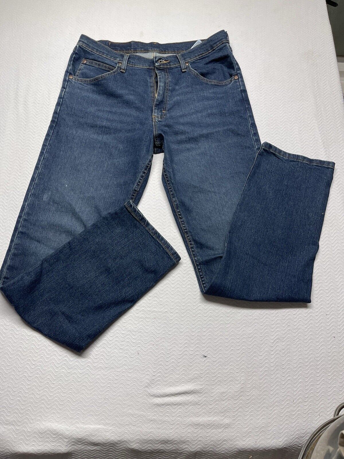 Foto 1 di 3