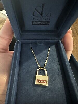 Supreme x Jacob & Co. 14k Yellow Gold Locket Necklace Ltd Supreme x Jacob & Co. 14k Yellow Gold Locket Necklace Ltd