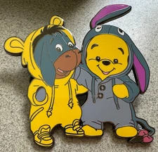 PIN WINNIE THE POOH & EYEORE WEARING EACH OTHERS COSTUMES 3" JUMBO FANTASY