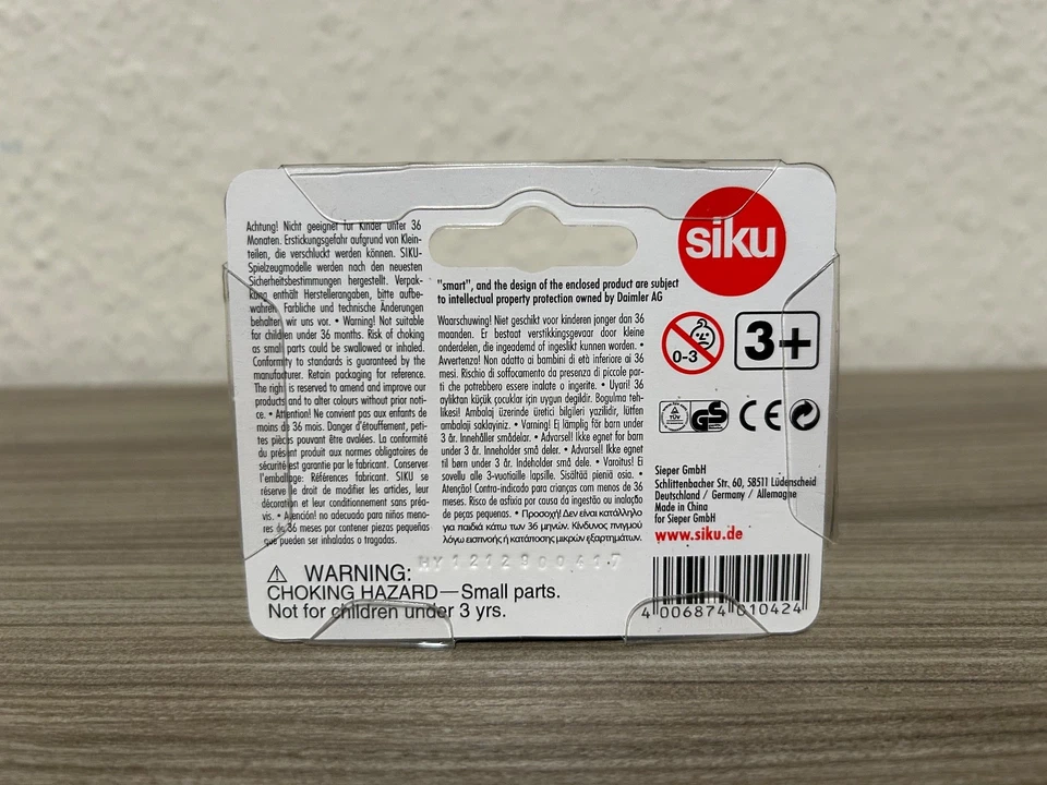 Siku 1:50   1042  Smart fortwo Cabrio    "Hotel Berlin" - Bild 4 von 4