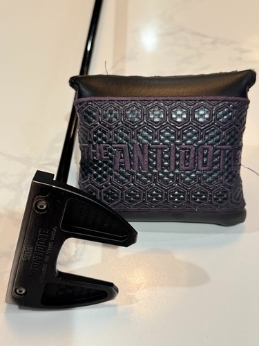 Bettinardi 35" Antidote SB3 Limited Blackout Putter with Jumbo Sin Fit Grip