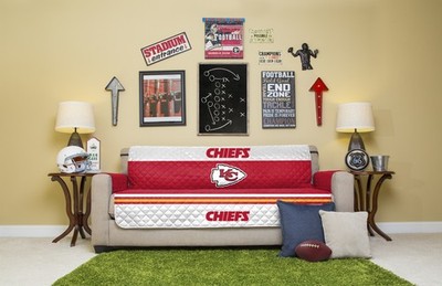 Pegasus NFL Kansas City Chiefs Sofa Protector Cover 75x100